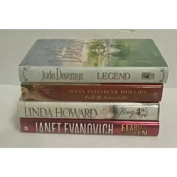 Lot of 4 Fiction Hardcover Popular‎ Author Books See Description For Titles - Picture 3 of 6